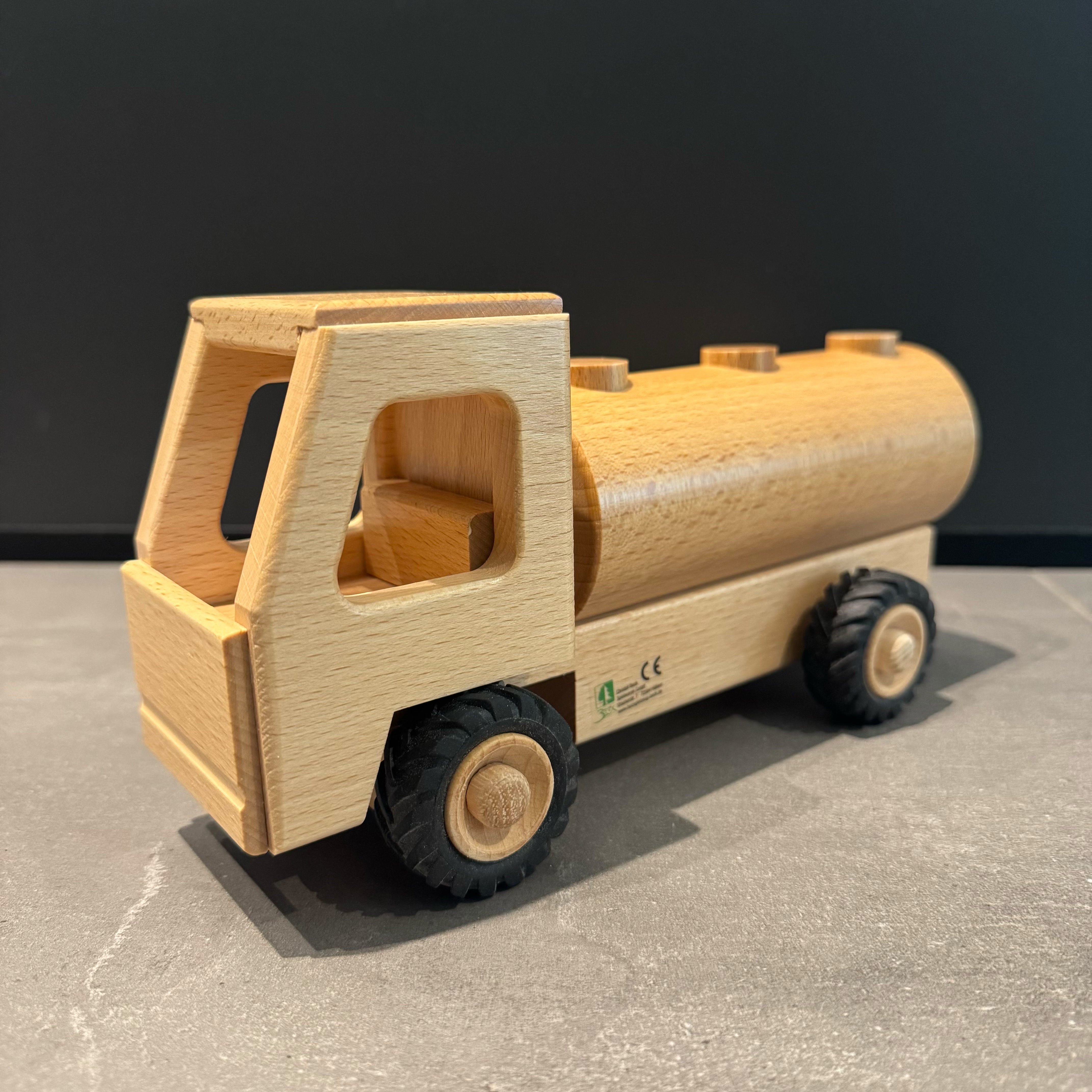 Beck Tanklastwagen natur