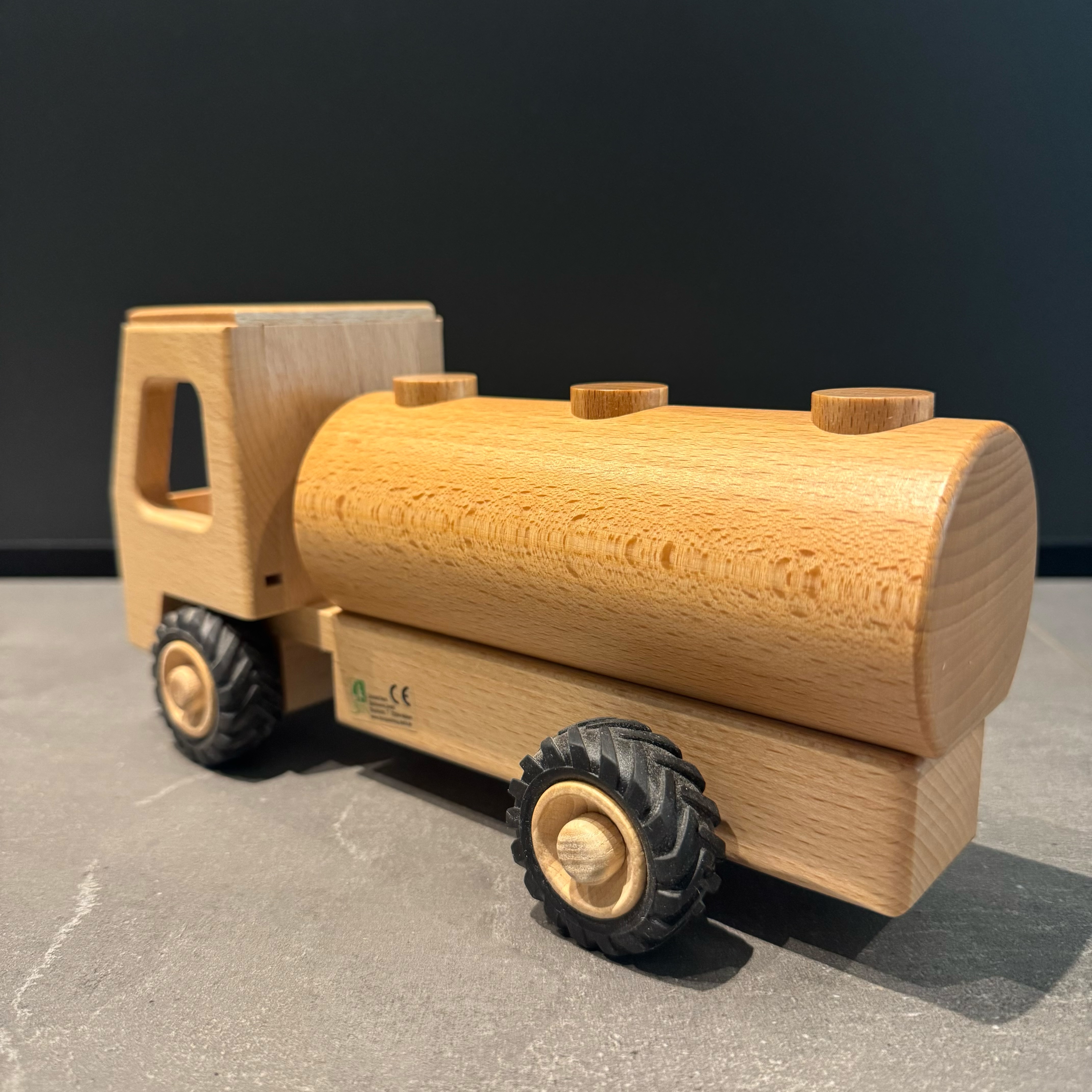 Beck Tanklastwagen natur