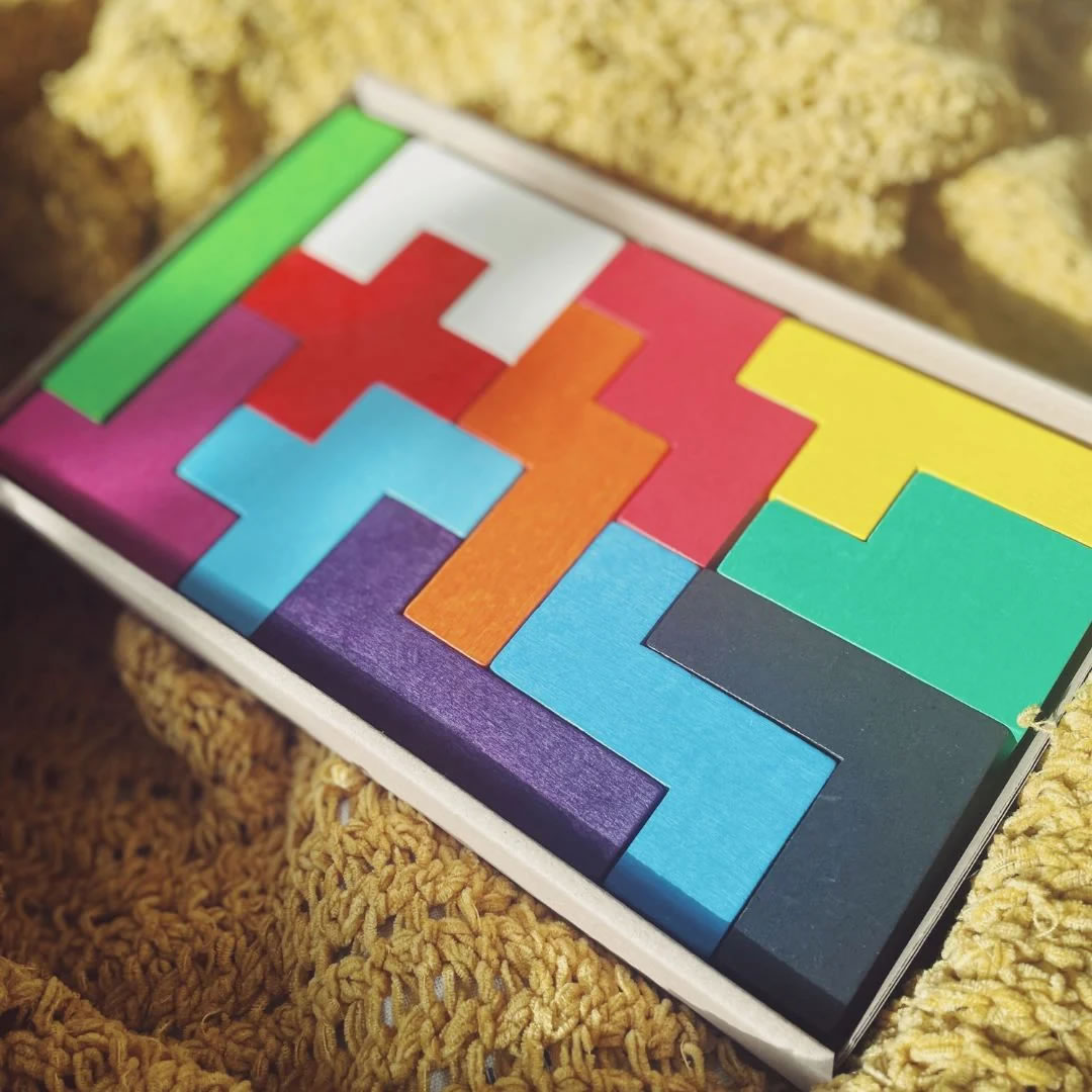 BAJO Pentomino